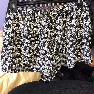 semi shot flowy shorts